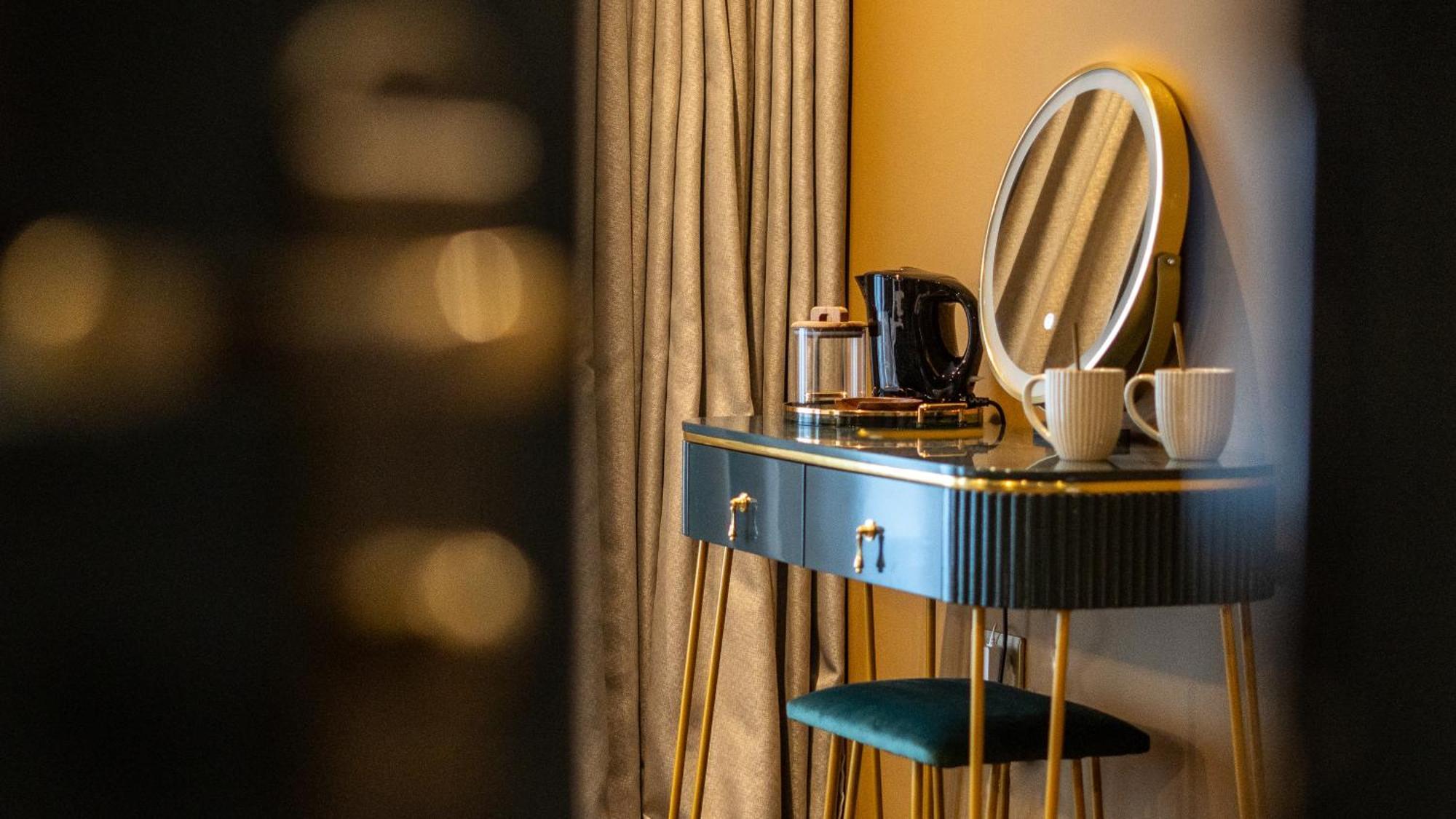 Howfield Hotel Merthyr Tydfil Eksteriør bilde